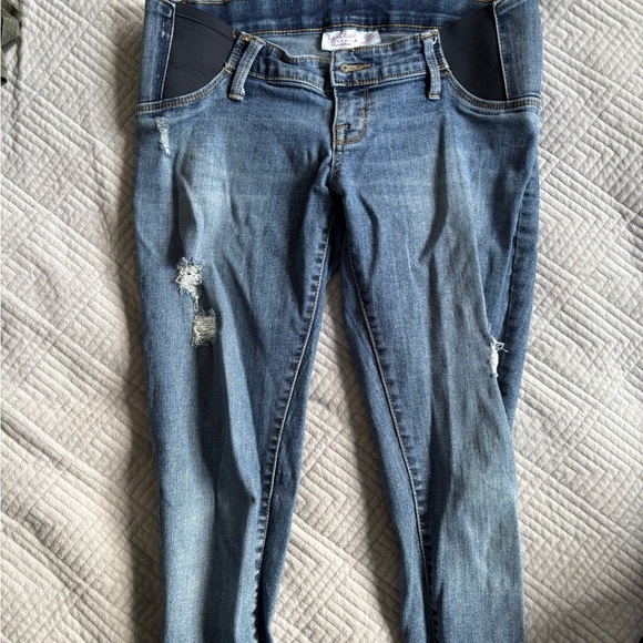 Maternity Jean Bundle - Picture 8 of 13